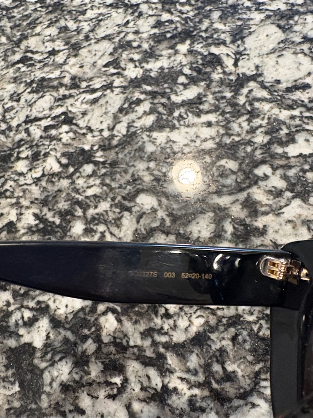 Gucci sunglasses - Picture 2 of 4